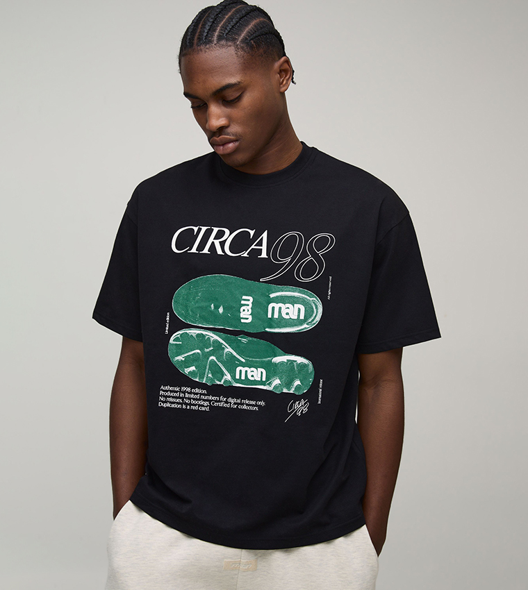 تيشيرت أوفرسايز ثقيل بطبعة