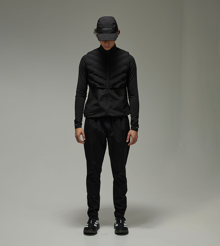 Common Pace Running Ultra Zip Hem Tapered Joggers