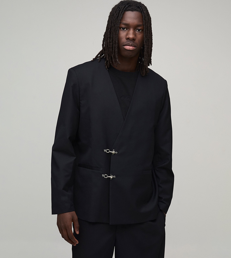 Collarless Fireman Clasp Oversized Blazer