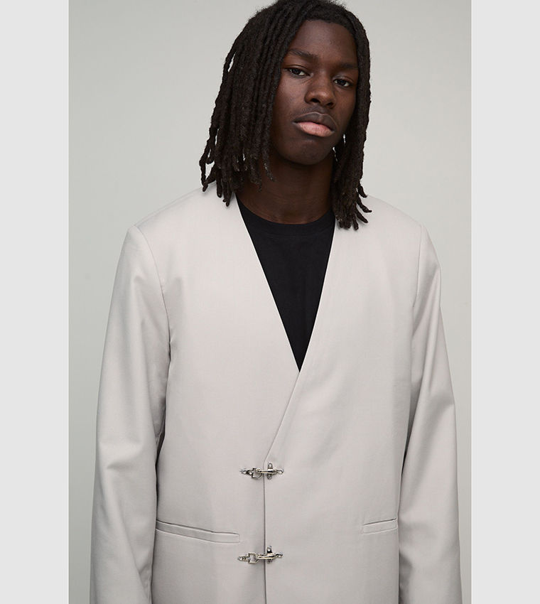 Collarless Fireman Clasp Oversized Blazer