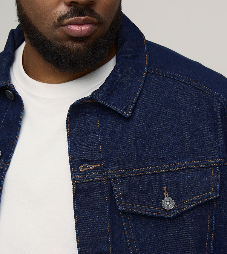 Washed Long Sleeves Denim Jacket