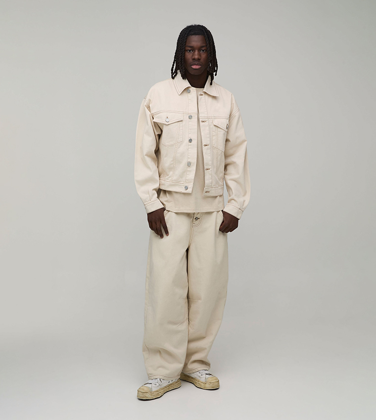 Washed Mid Rise Barrel Fit Jeans