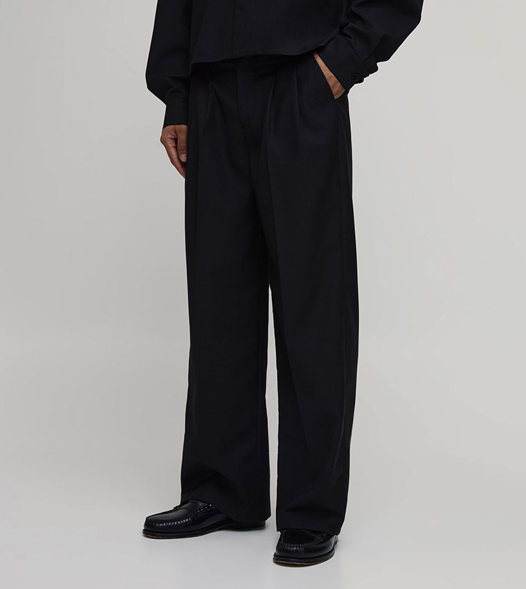 Pleat Front Wide Leg Trousers