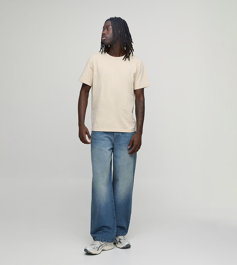 Washed Mid Rise Relaxed Fit Jeans