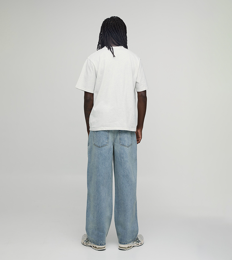 Washed Mid Rise Relaxed Fit Jeans