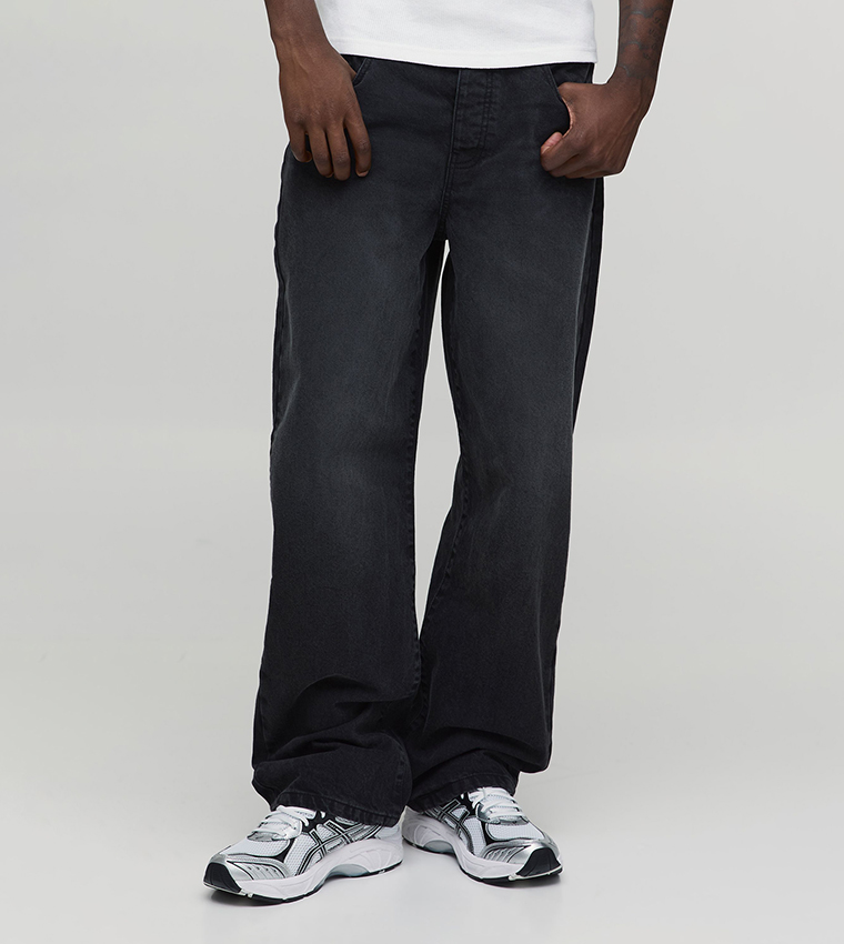 Washed Mid Rise Relaxed Fit Jeans