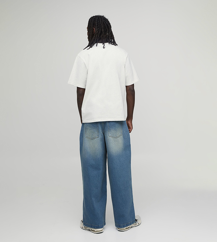 Washed Mid Rise Parachute Fit Jeans