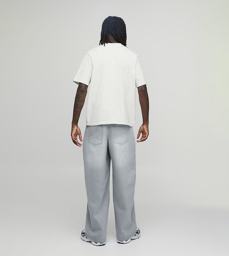 Washed Mid Rise Parachute Fit Jeans