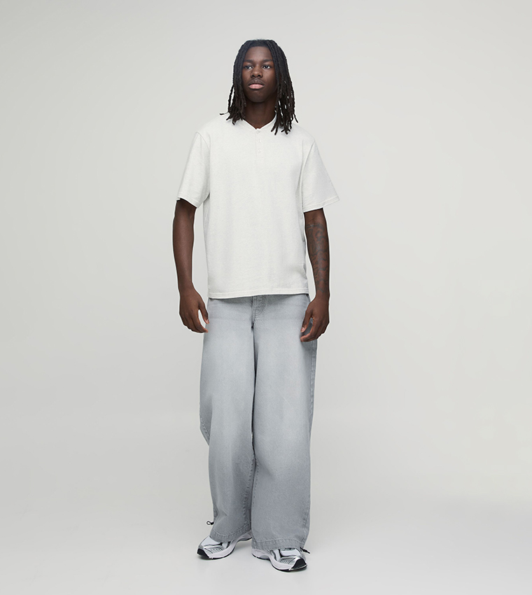 Washed Mid Rise Parachute Fit Jeans