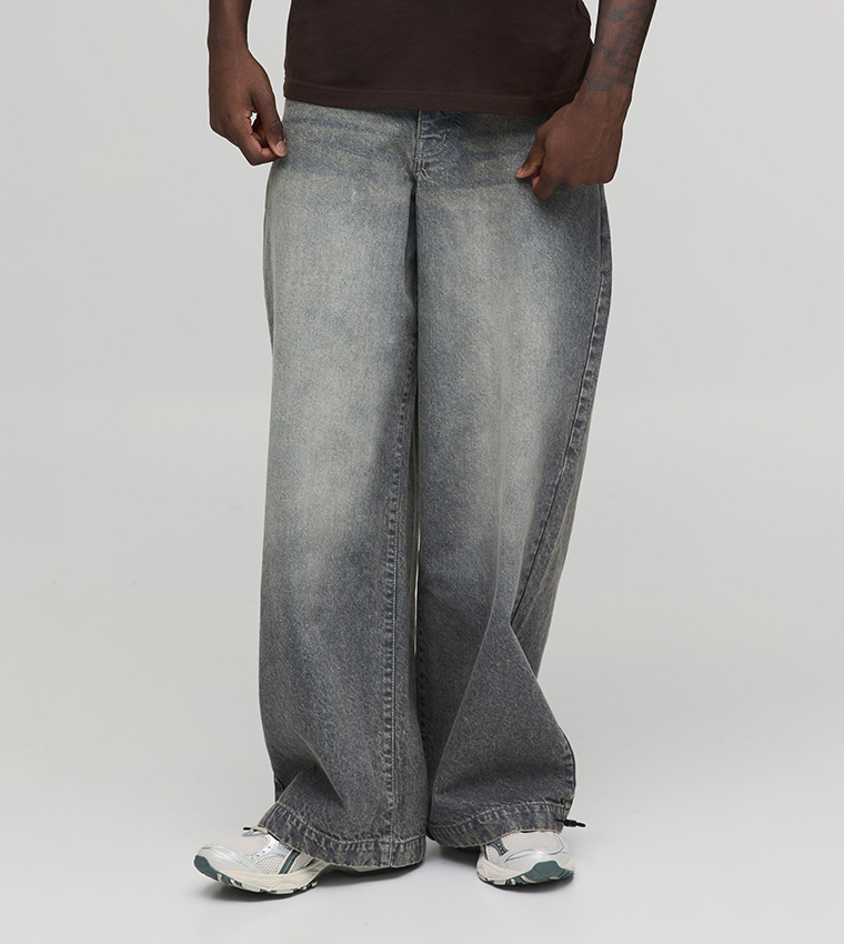 Washed Mid Rise Parachute Fit Jeans