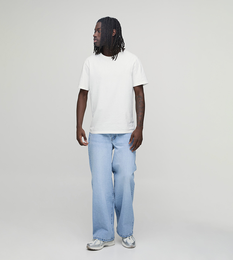 Washed Mid Rise Baggy Fit Jeans