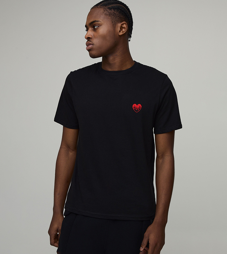 Heart Embroidered Crew Neck T-Shirt