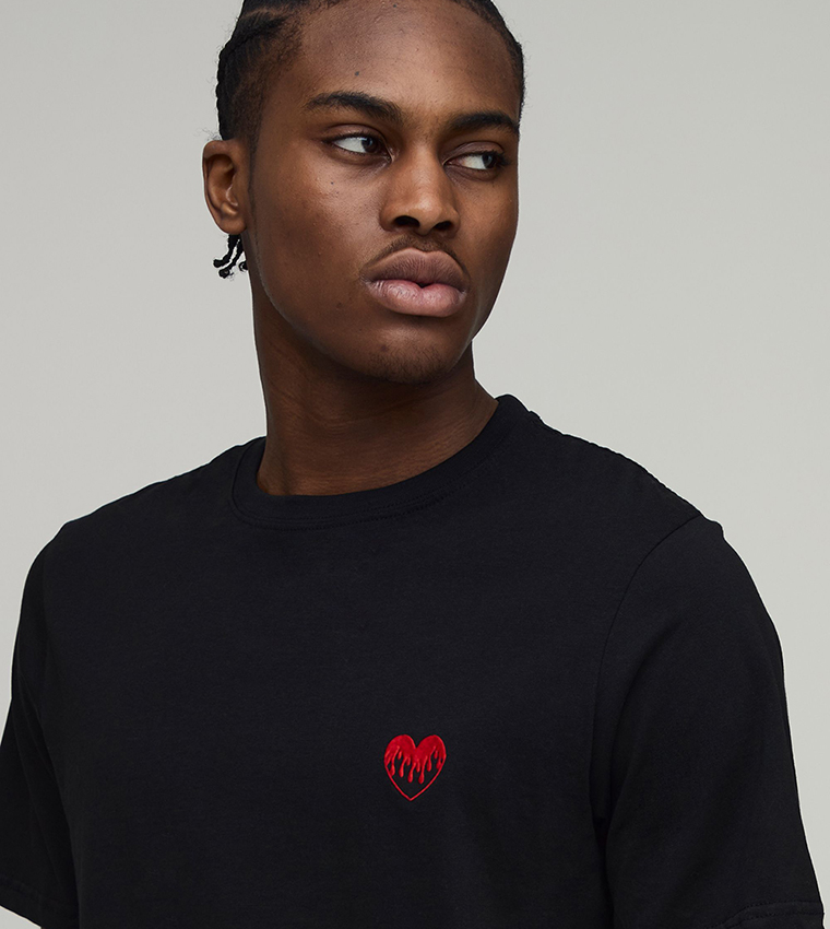 Heart Embroidered Crew Neck T-Shirt