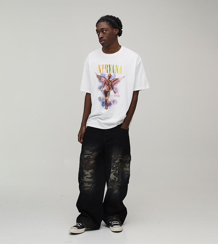 تيشيرت اوفرسايز بطبعة نيرفانا