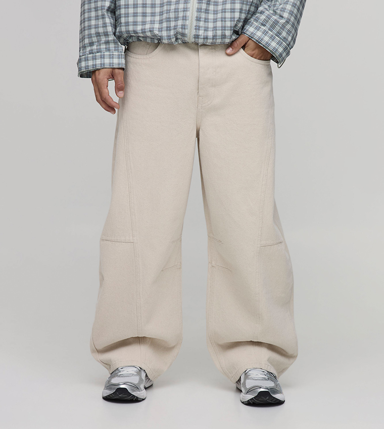 Washed Mid Rise Barrel Fit Jeans