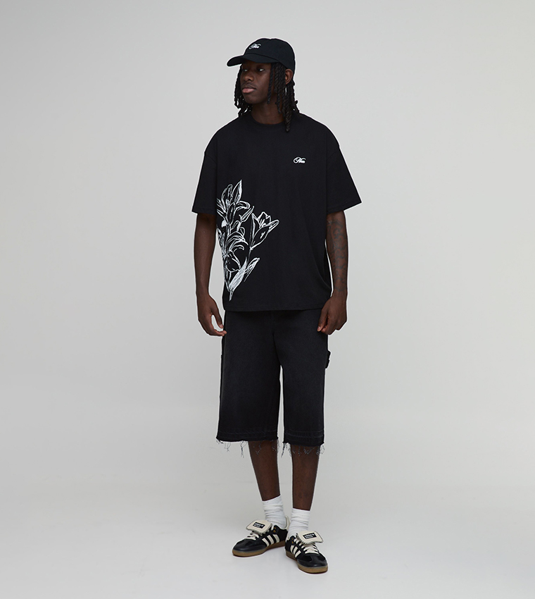 Floral Line Drawn Printed Crew Neck Oversized T-Shirt