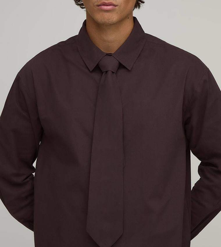Solid Long Sleeves Oversized Shirt & Tie