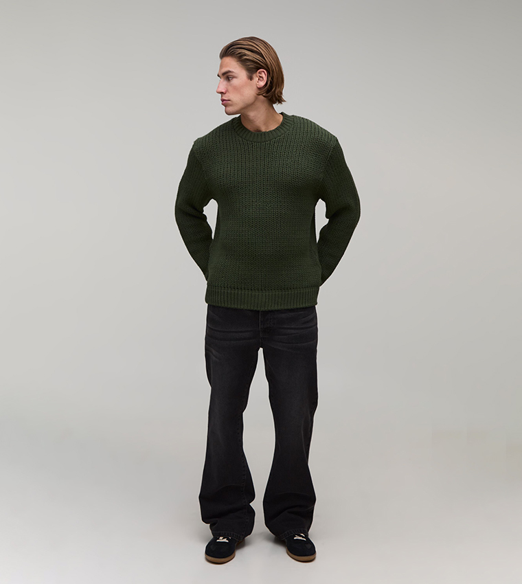 Textured Chunky Crew Neck Knitted Sweater