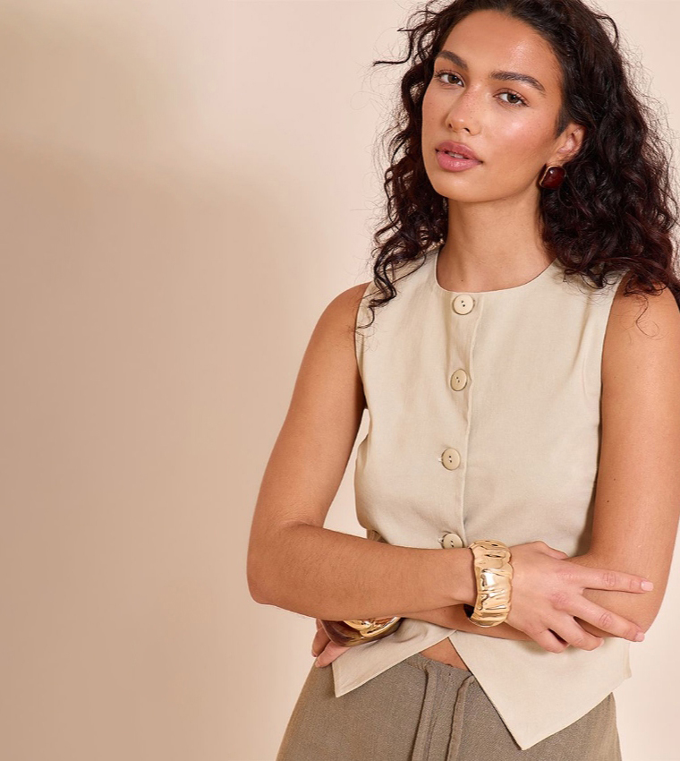 Crew Neck Button Down Waistcoat