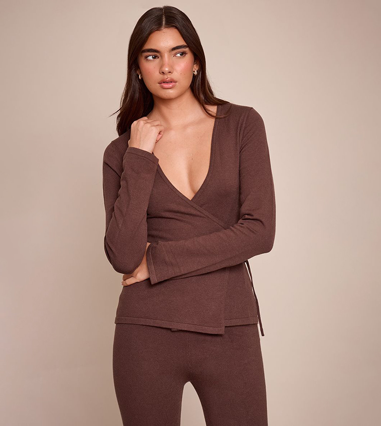 بريتي ليتل ثينغ  توبات كاجوال  - بني  Casual Tops