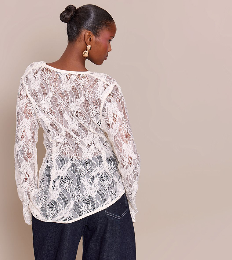 PrettyLittleThing  Casual Tops - Cream Casual Tops