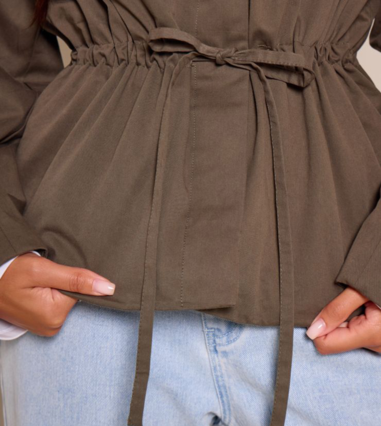Solid Cinch Waist Collared Trenchcoat