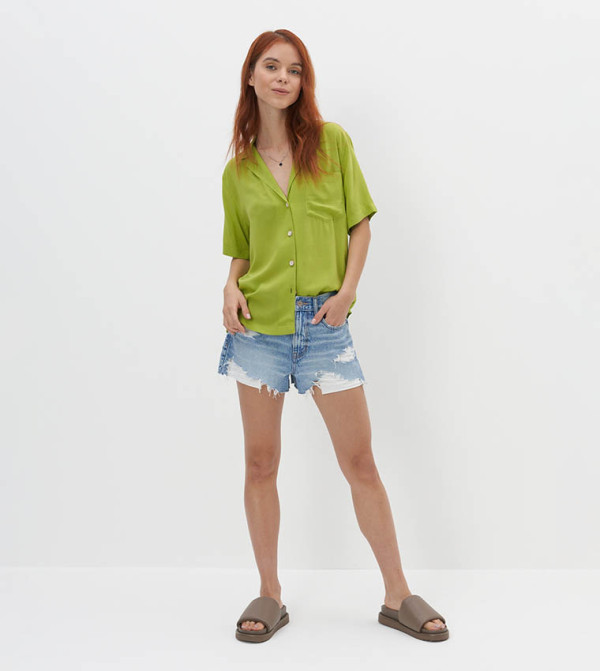 Solid Short Sleeves Shirt