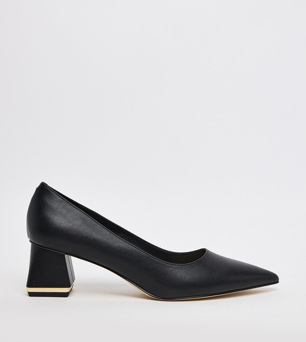 Trapeze Metal Trim Heel Pumps