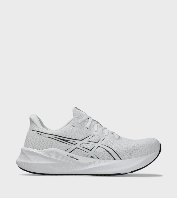 VERSABLAST 4 Textured Running Shoes