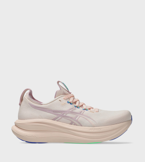 GEL-NIMBUS 28 Lace Up Running Shoes