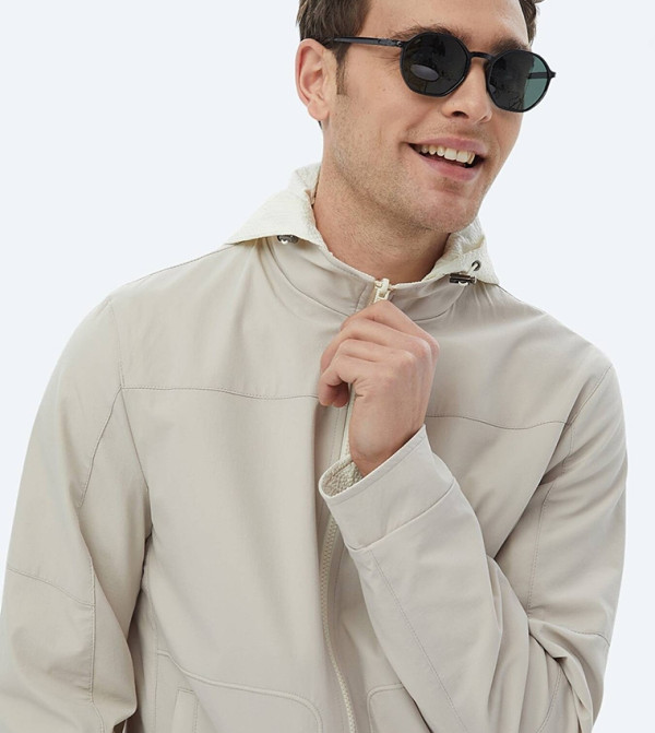 Solid Regular Fit High Neck Reversible Jacket