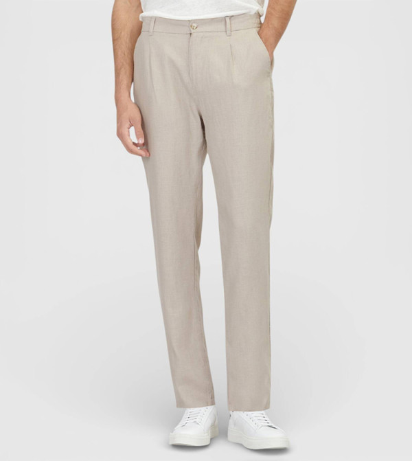 Mid Rise Slim Fit Linen Trousers
