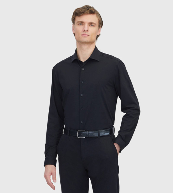 Solid Cotton Blended Casual Shirt