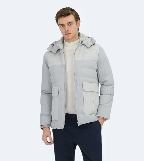 Solid Regular Fit High Neck Woven Puffer Jacket