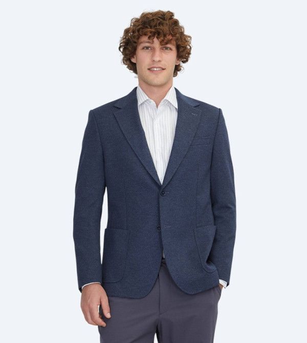 Solid Modern Fit Blazer