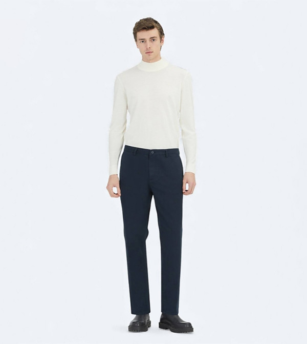 Solid Regular Fit Cotton Blended Chinos