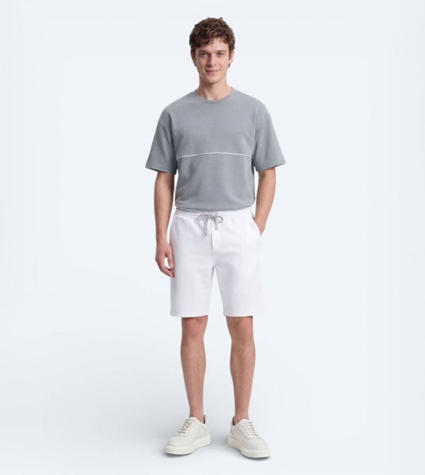 Solid Drawstring Waist Knit Regular Fit Shorts