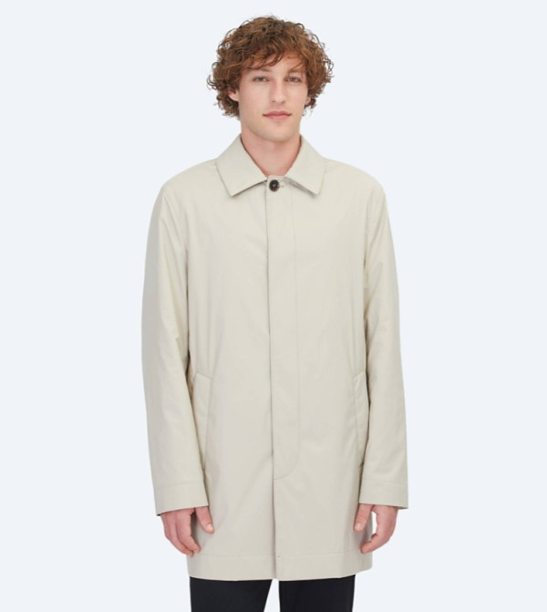 Solid Regular Fit Collared Woven Rain Coat