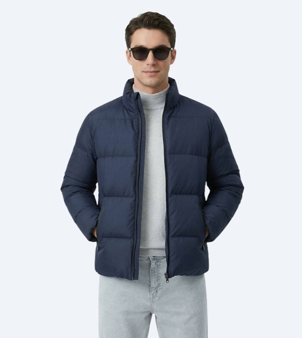 Solid Regular Fit High Neck Woven Puffer Jacket