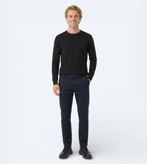 Solid Slim Fit Cotton Blended Trousers