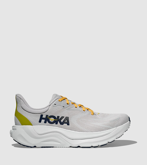 ARAHI 8 Lace Up Running Shoes