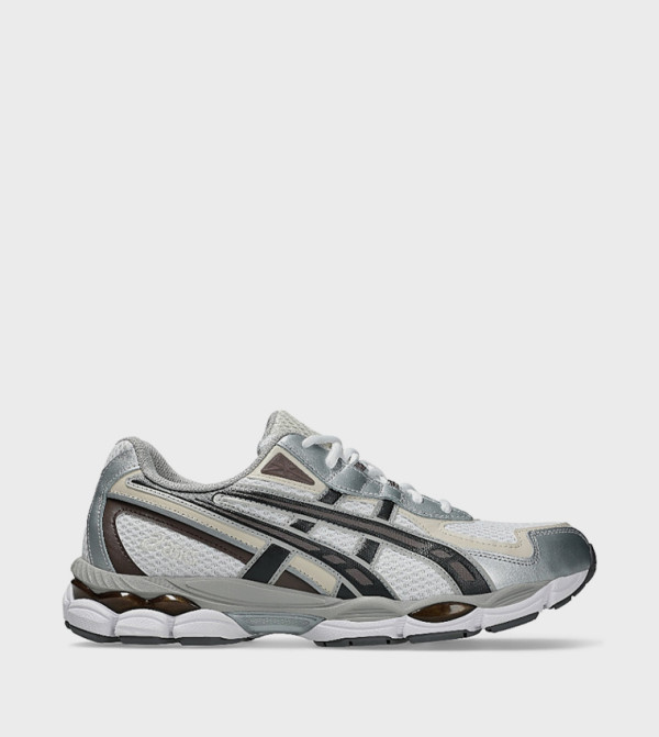 GEL-NYC 2055 Round Toe Sneakers