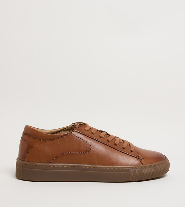 STOCK Solid Lace-Up Shoes