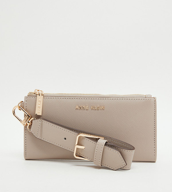 Textured Zippered Wallet