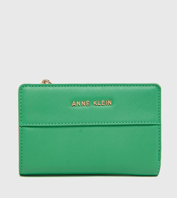 Textured Zippered Wallet