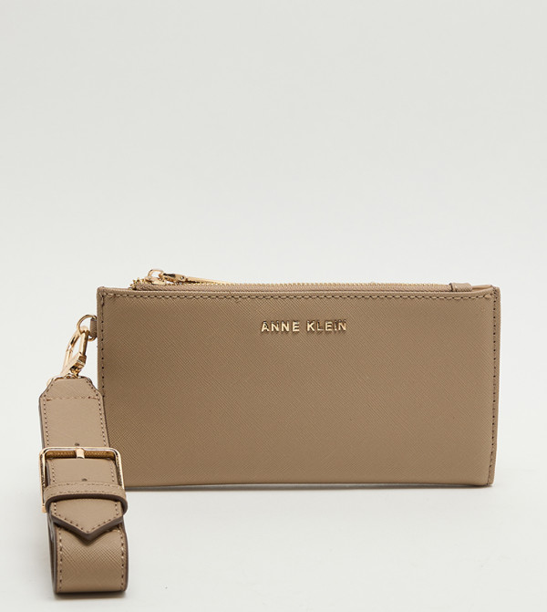 Textured Zippered Wallet