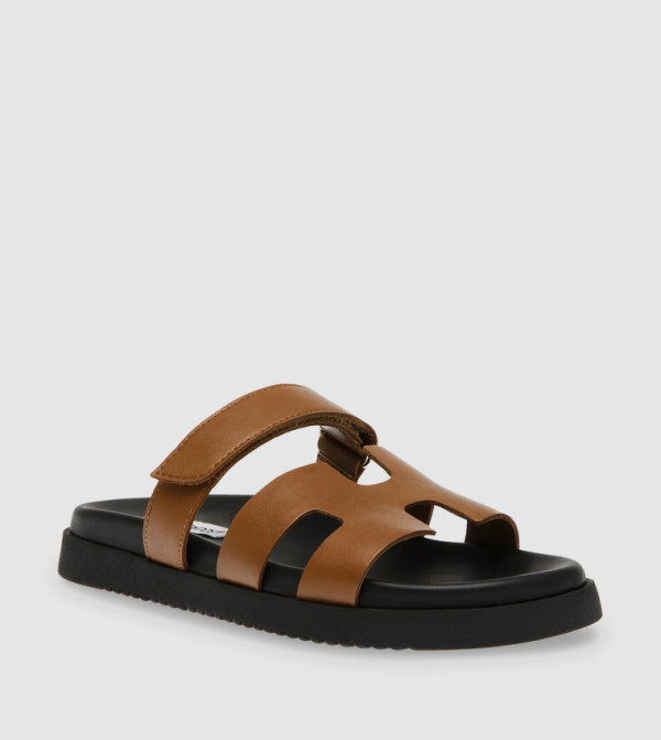 MAYVEN-CN Textured Flat Sandals