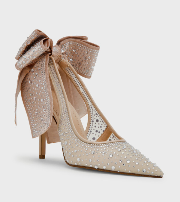 TEACUP-MR Embellished Pointed Toe Pumps