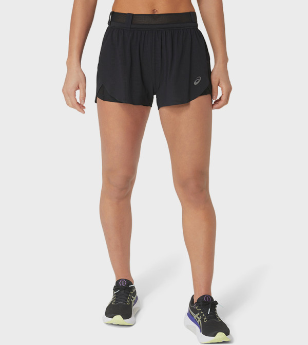 METARUN Logo Detail Side Slit Shorts