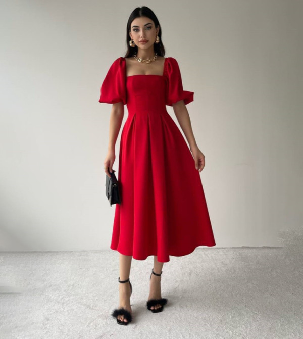Solid Square Neck A-Line Atlas Midi Dress